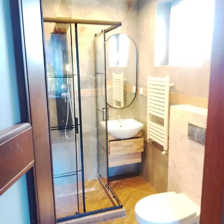 Dom Na Zboczu Kistowo Z Balia, Sauna I Basenem Letnim