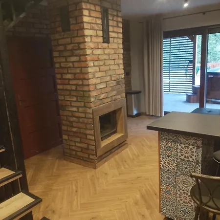 Dom wakacyjny Na Zboczu Kistowo Z Balią