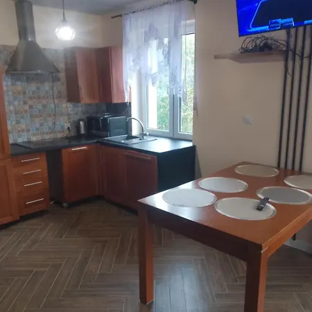 Дом отдыха Dom Na Zboczu Kistowo Z Balia, Sauna I Basenem Letnim