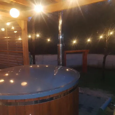 Дом отдыха Dom Na Zboczu Kistowo Z Balia, Sauna I Basenem Letnim *