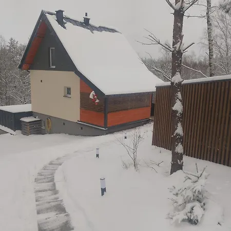Holiday home Dom Na Zboczu Kistowo Z Balia, Sauna I Basenem Letnim Suleczyno