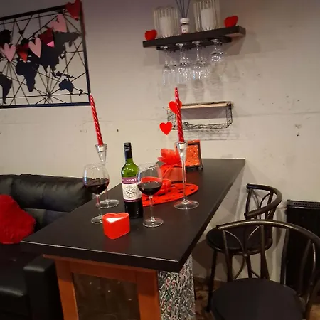 Dom Na Zboczu Kistowo Z Balia, Sauna I Basenem Letnim Дом отдыха Суленчино