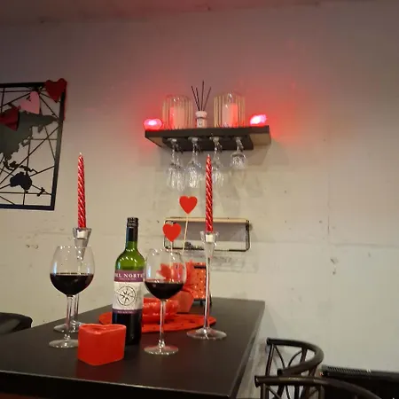 Dom Na Zboczu Kistowo Z Balia, Sauna I Basenem Letnim Суленчино