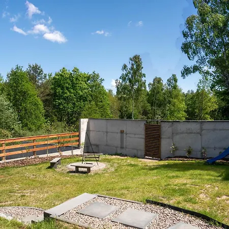 Dom Na Zboczu Kistowo Z Balia, Sauna I Basenem Letnim
