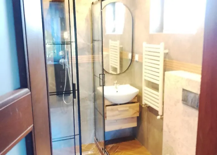 Dom Na Zboczu Kistowo Z Balia, Sauna I Basenem Letnim