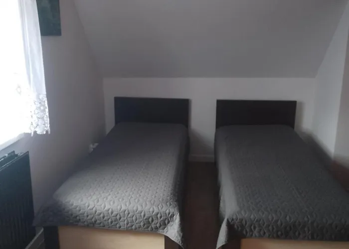 Dom Na Zboczu Kistowo Z Balia, Sauna I Basenem Letnim