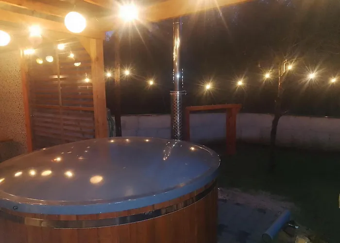 Сasa de vacaciones Dom Na Zboczu Kistowo Z Balia, Sauna I Basenem Letnim *