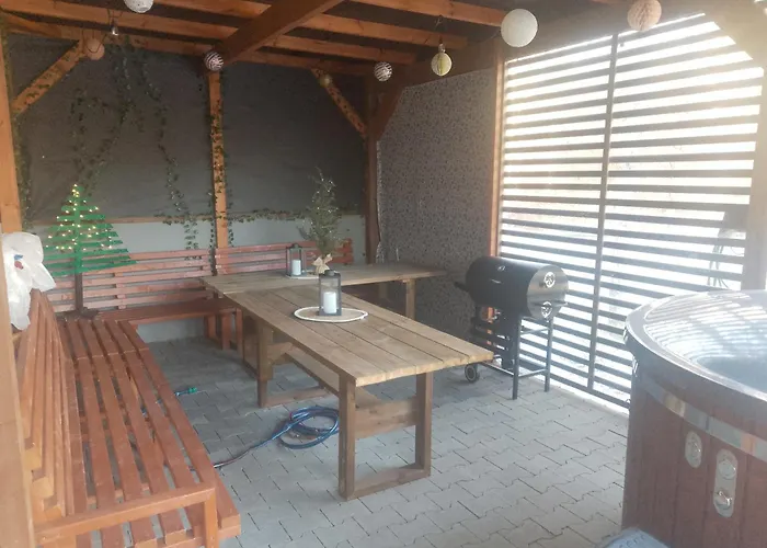 Dom Na Zboczu Kistowo Z Balia, Sauna I Basenem Letnim Сasa de vacaciones